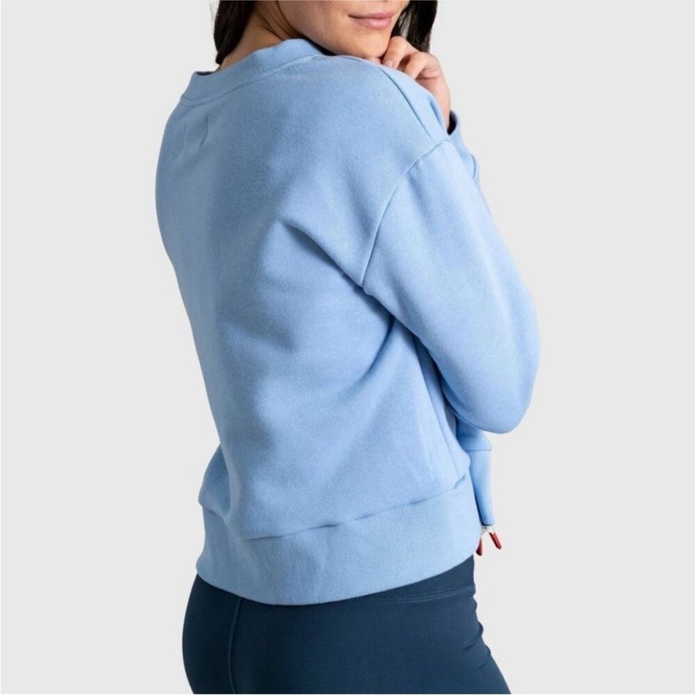 United By Blue - Women's Organic
Logo Waves Graphic Blue new 🆕 - Picture 3 of 7